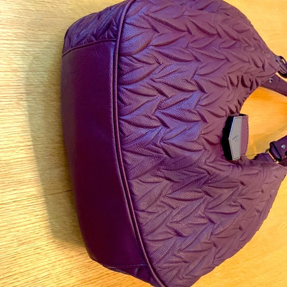 Simply Vera Wang double handle plum vegan hobo satchel purse bag CLEAN! EUC